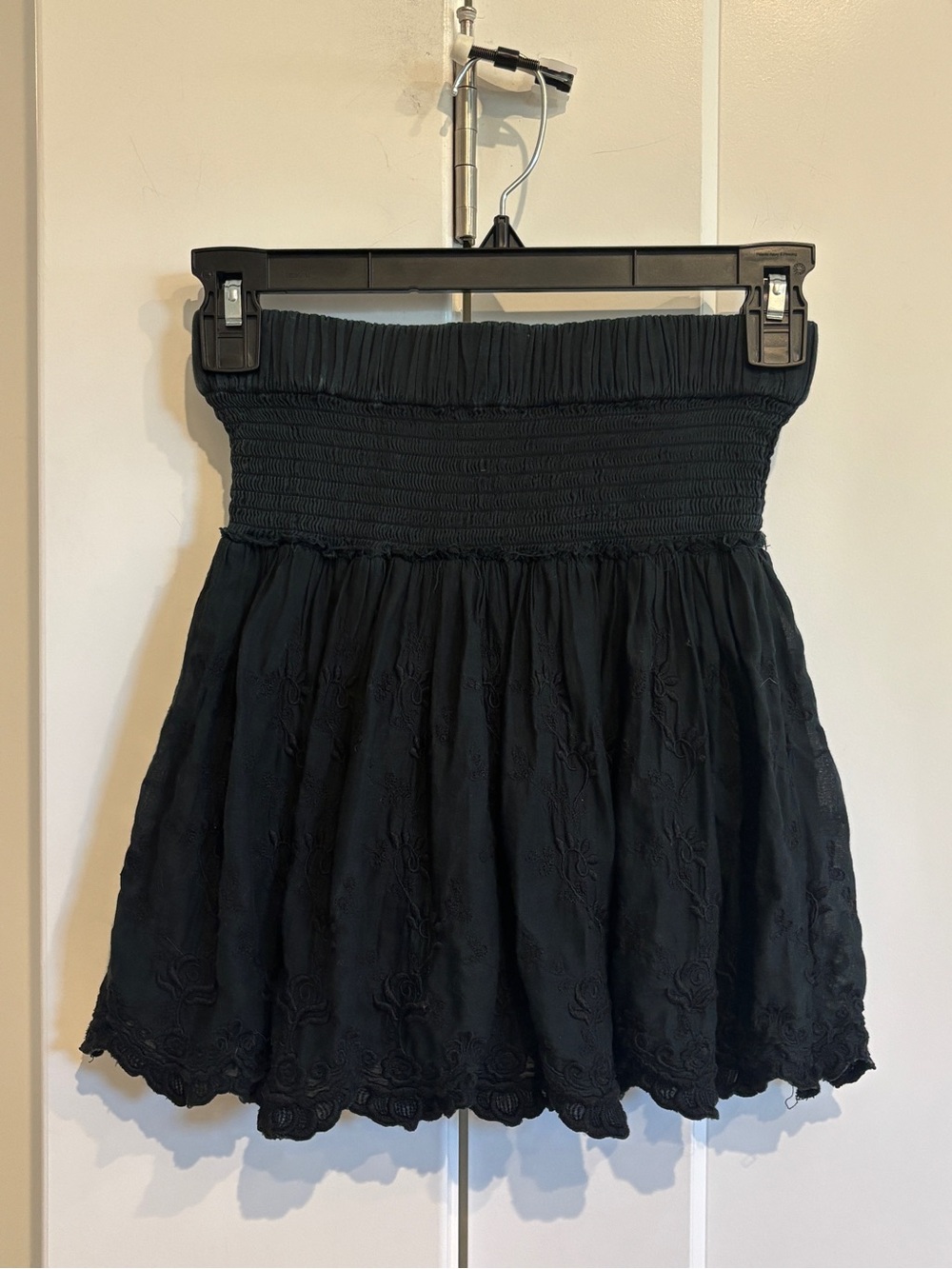 Joe's Jeans Black Smocked Waist Embroidered Mini Skirt